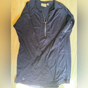 Athleta Long Sleeve Rashguard/Swim Shirt